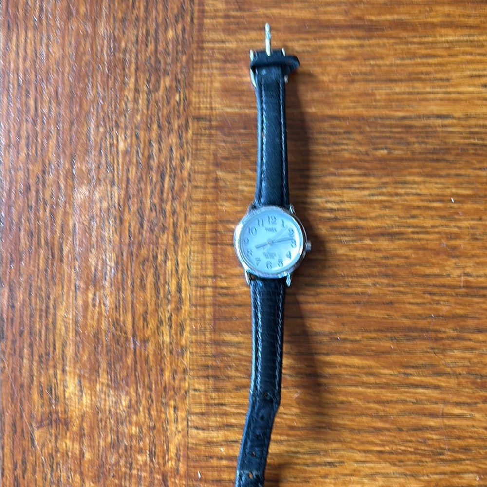 Timex Women’s Classic Black Leather Strap Watch